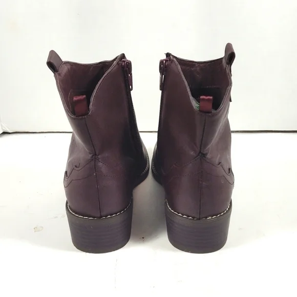 Old Navy Western style vegan leather brown ankle boots Size: 5 - Picture 4 of 5